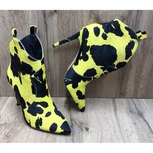 Jessica Simpson Women’s Pixillez 2 Calf Hair Pointed Toe Ankle Boots Size 8M